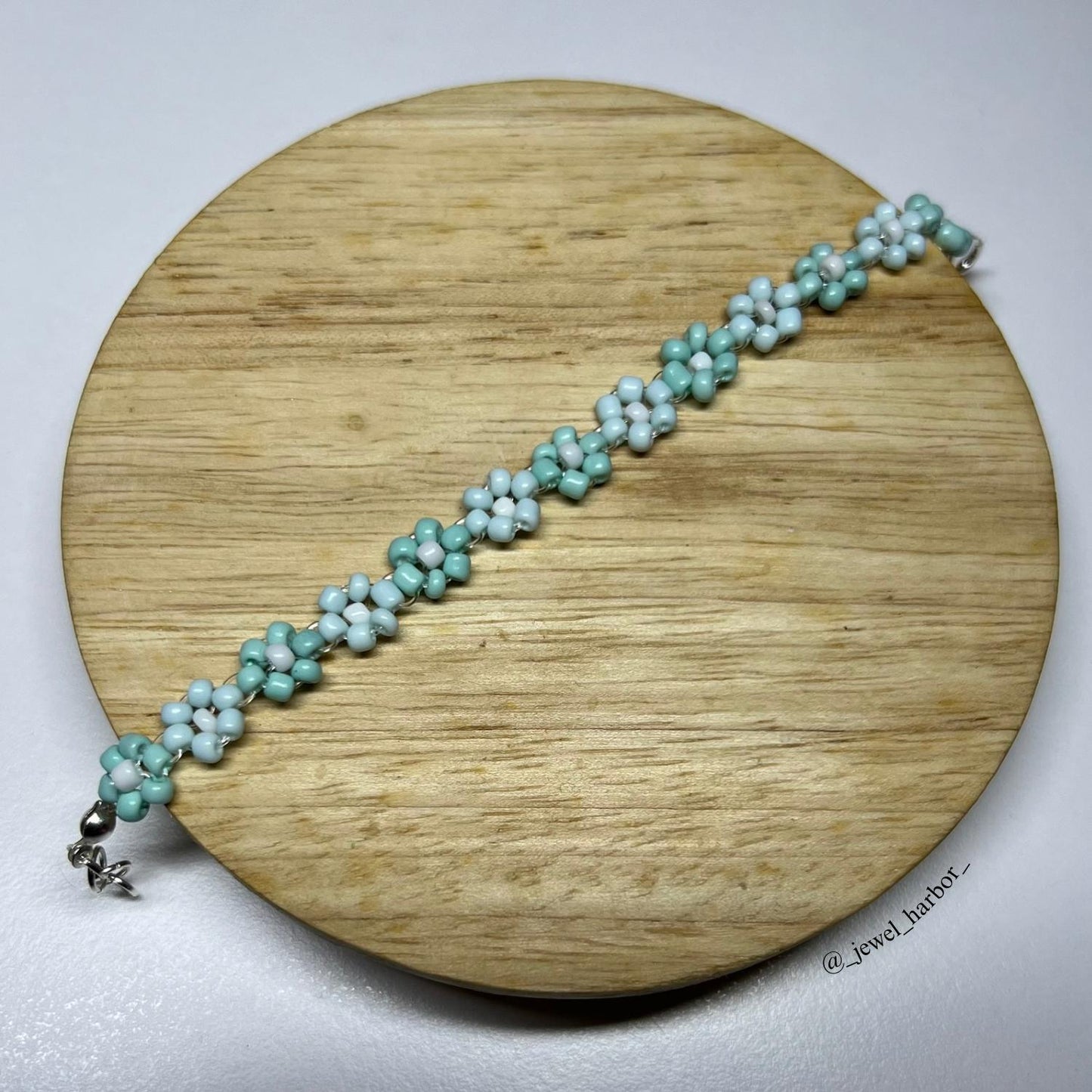 Mint Magnolia