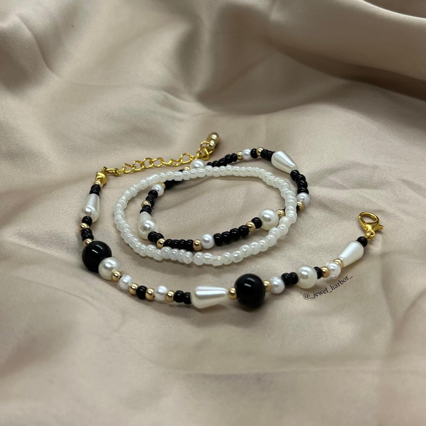 Ophelia Black